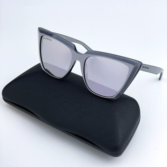NEW Balenciaga BB0046S 006 Silver Gray Shiny Mirrored Cat Eye Women Sunglasses - Picture 2 of 11